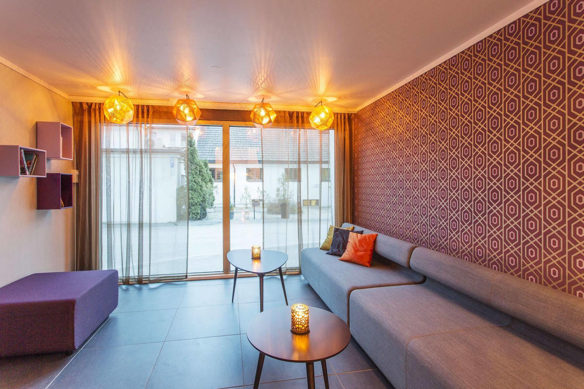 Hotell Vic 波什格伦 外观 照片